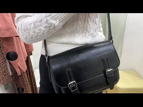 ❤️ 공공 자위 의 젊 bitch feralberry 가 a 도 에 이 피팅 룸 ❤️❌ 포르노 우리 ﹏